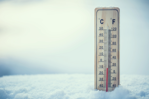 thermometer in snow